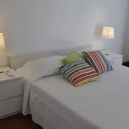 فيلة 4-bedroom With Garden & Pool & Ac At The Da Rocha بورتيماو
